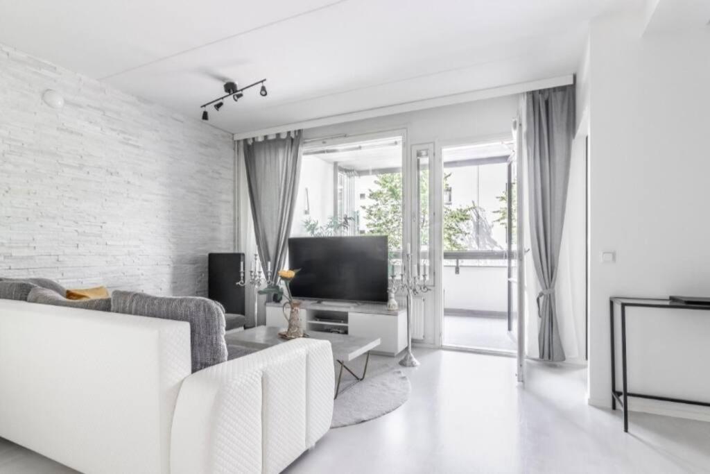 Apartment In Herttoniemenranta Helsingfors Exteriör bild